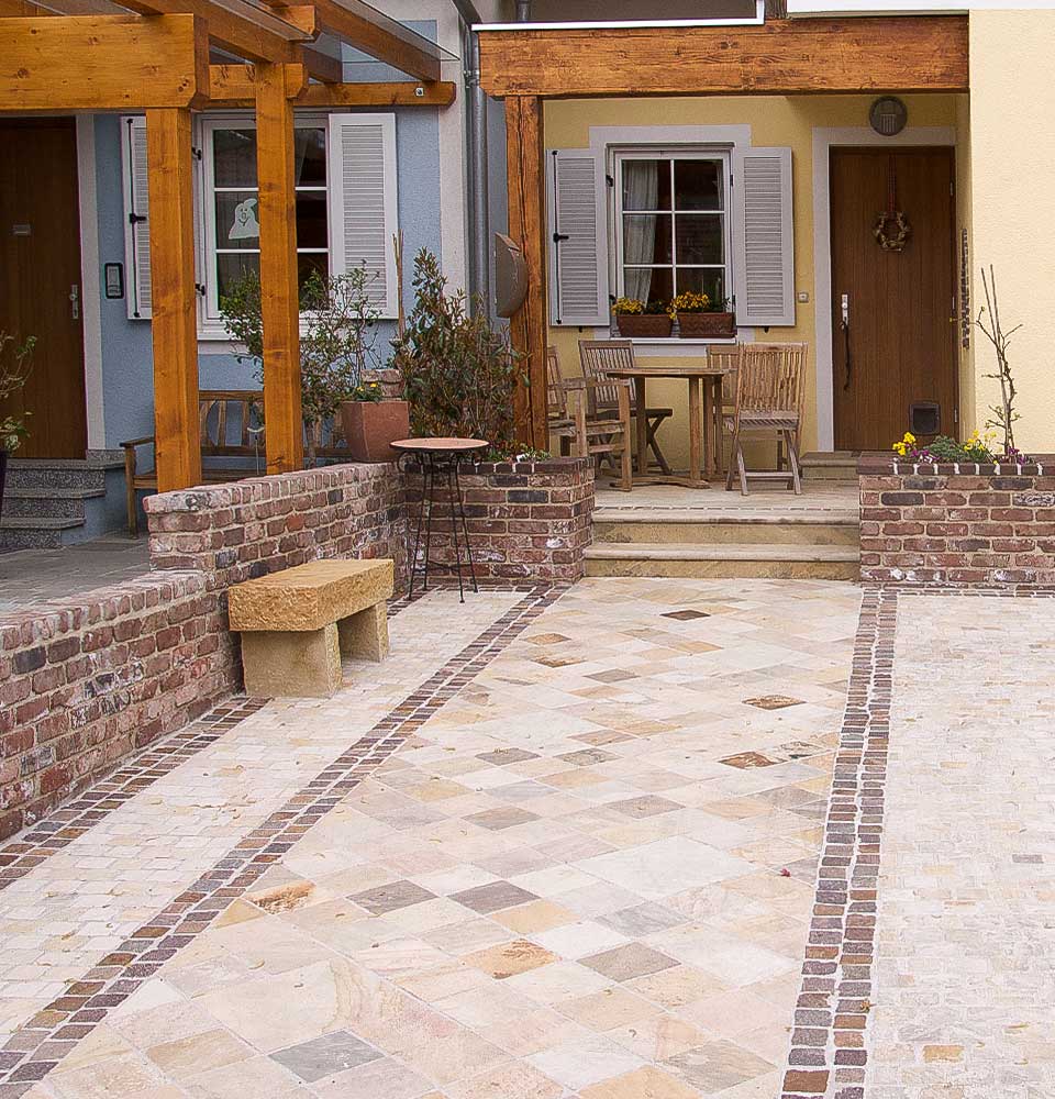 Plätze aus Standsteinpflasterungen